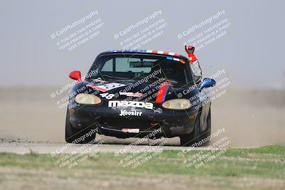 media/Oct-25-2025-CalClub SCCA (Sat) [[34c778dfbe]]/Group 4/Qualifying/